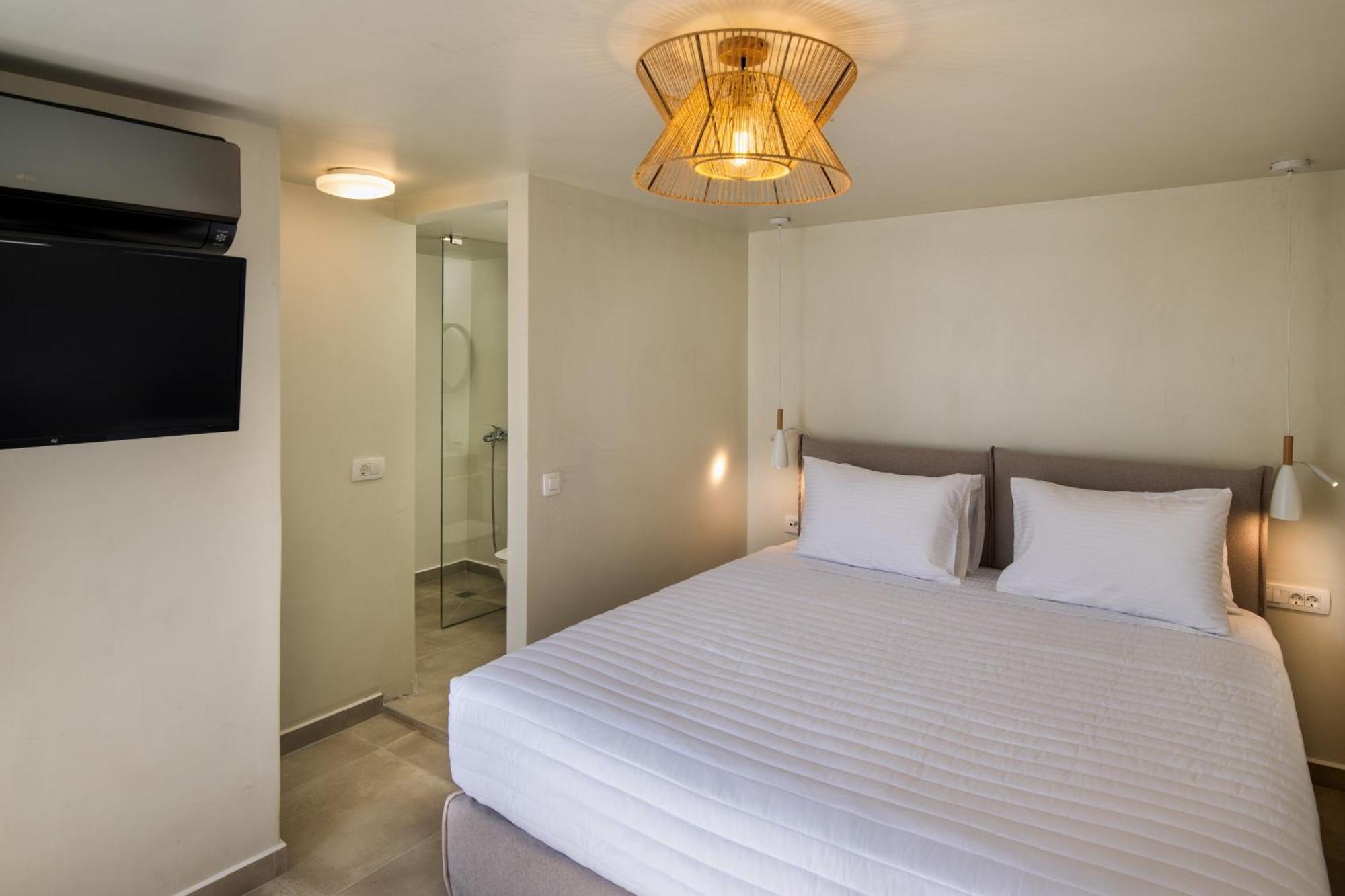 סנטוריני Hillside Elegance Suites מראה חיצוני תמונה